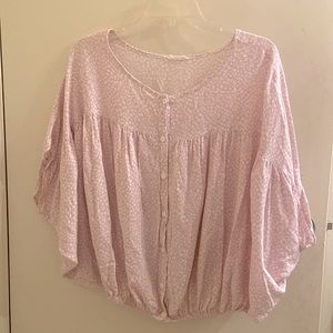 Cute pink polka dot blouse!